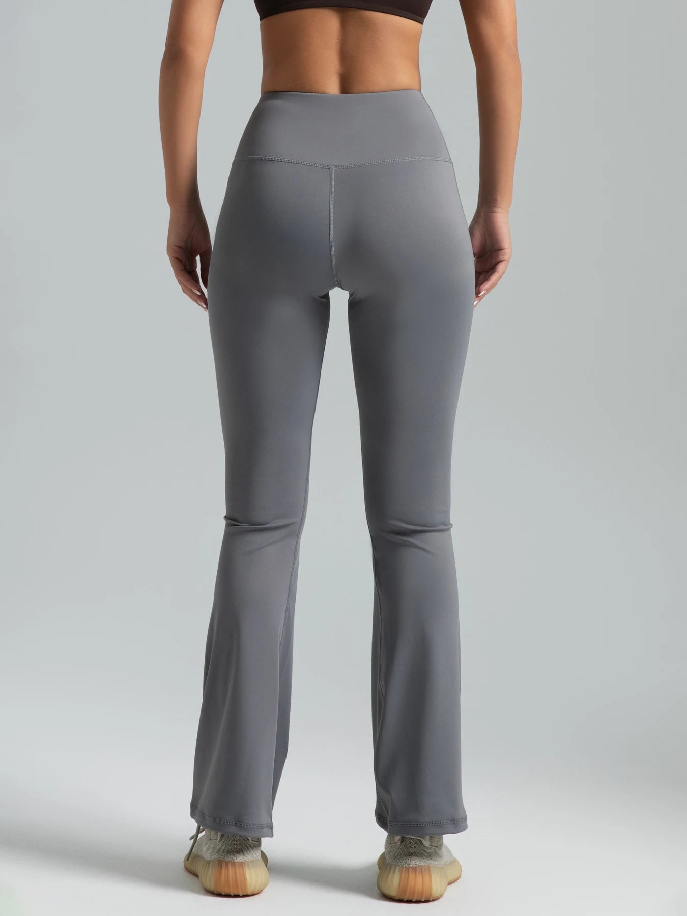 Coastal Thread Flare Leggings – High-Waisted | Tailored Stretch Fit